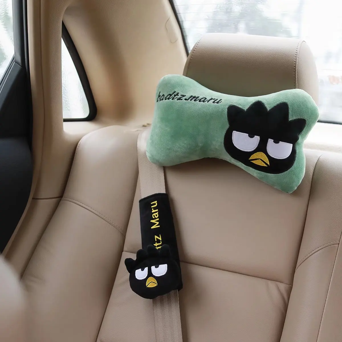 kf S7a15db16c8e44d14b87af650ff290d628 - Badtz-Maru Store